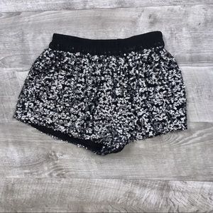 ✨Zara Basic Sequin Shorts